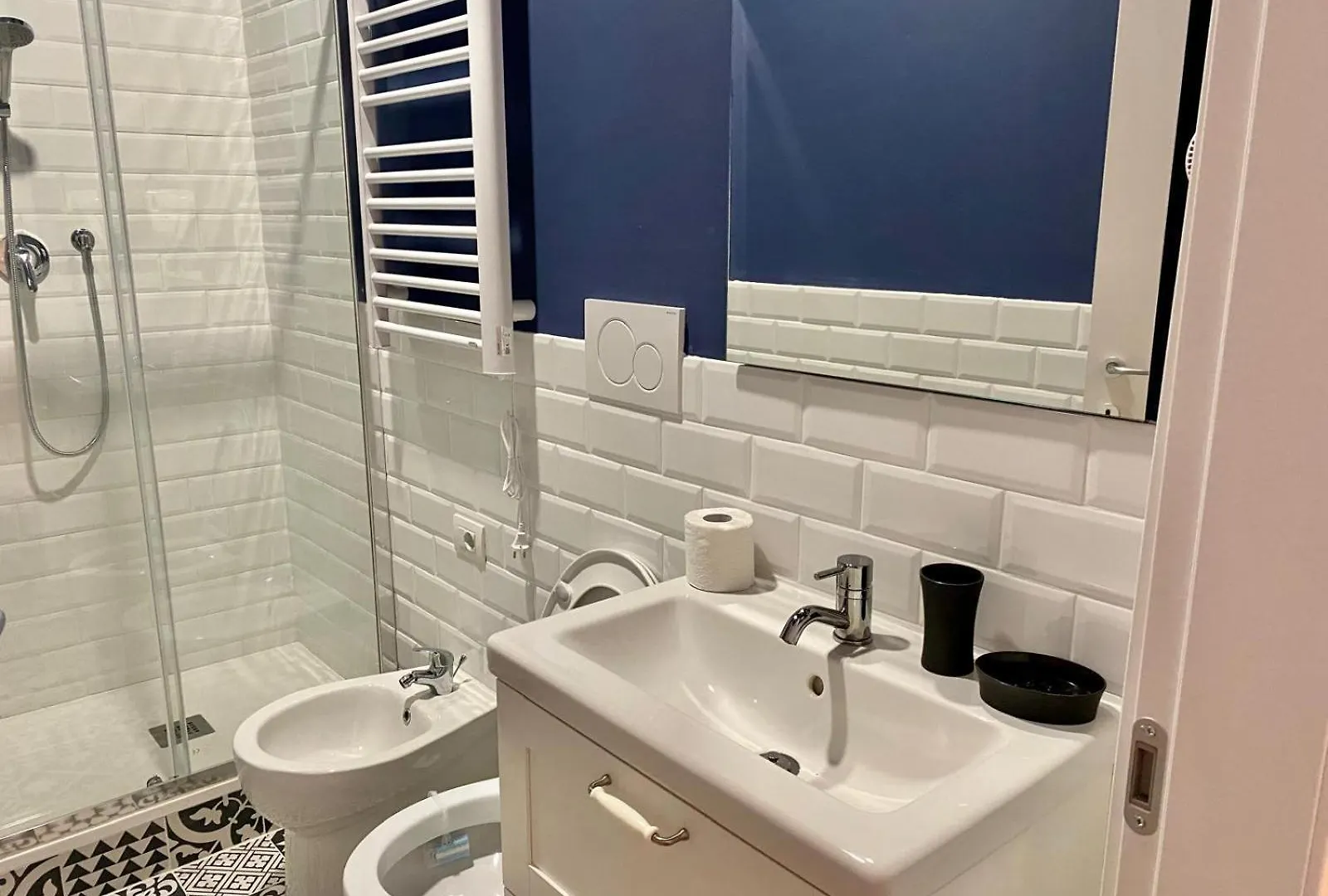 Apartment La Vivera Navigli Milan