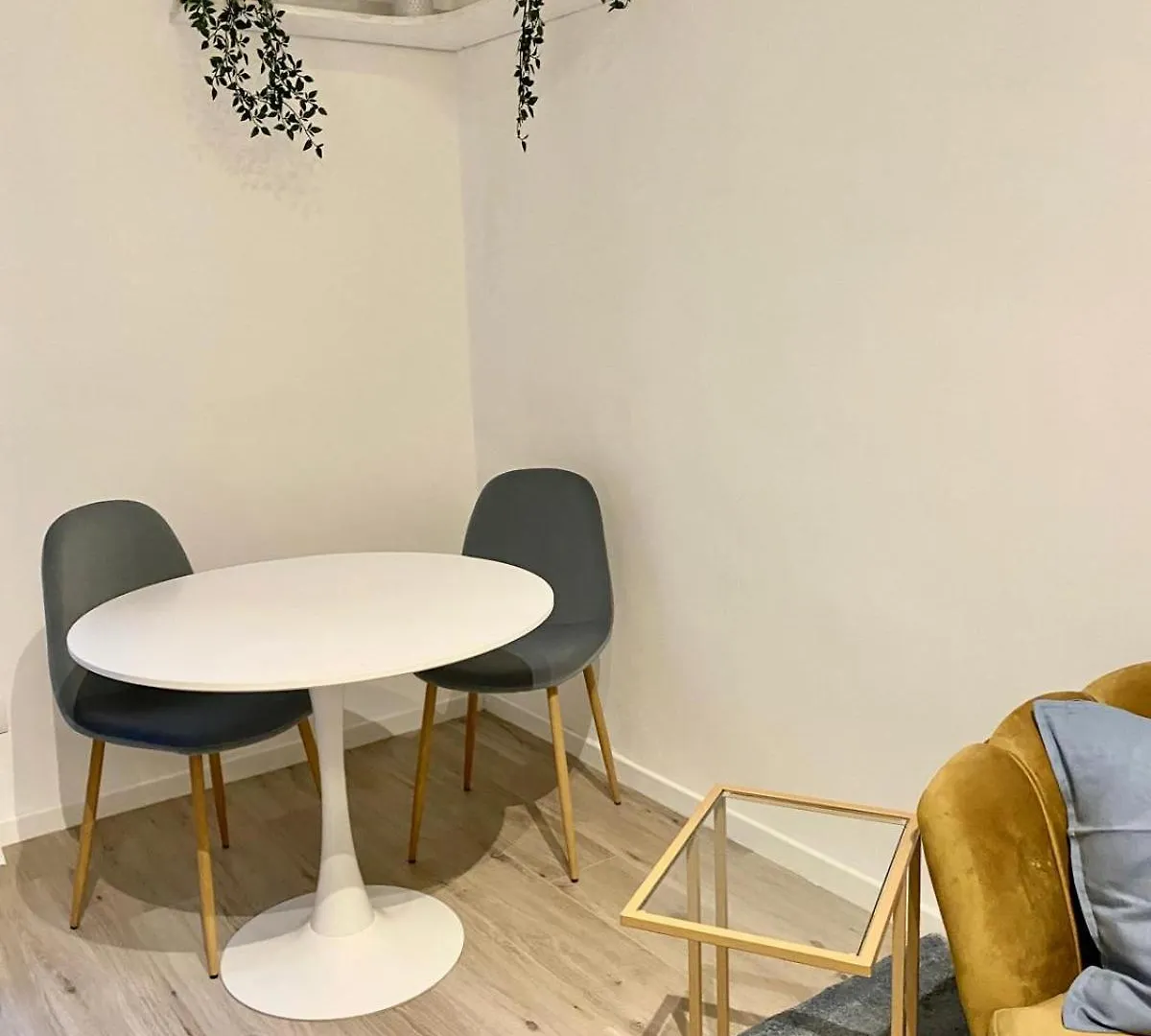 Apartment La Vivera Navigli Milan Italy