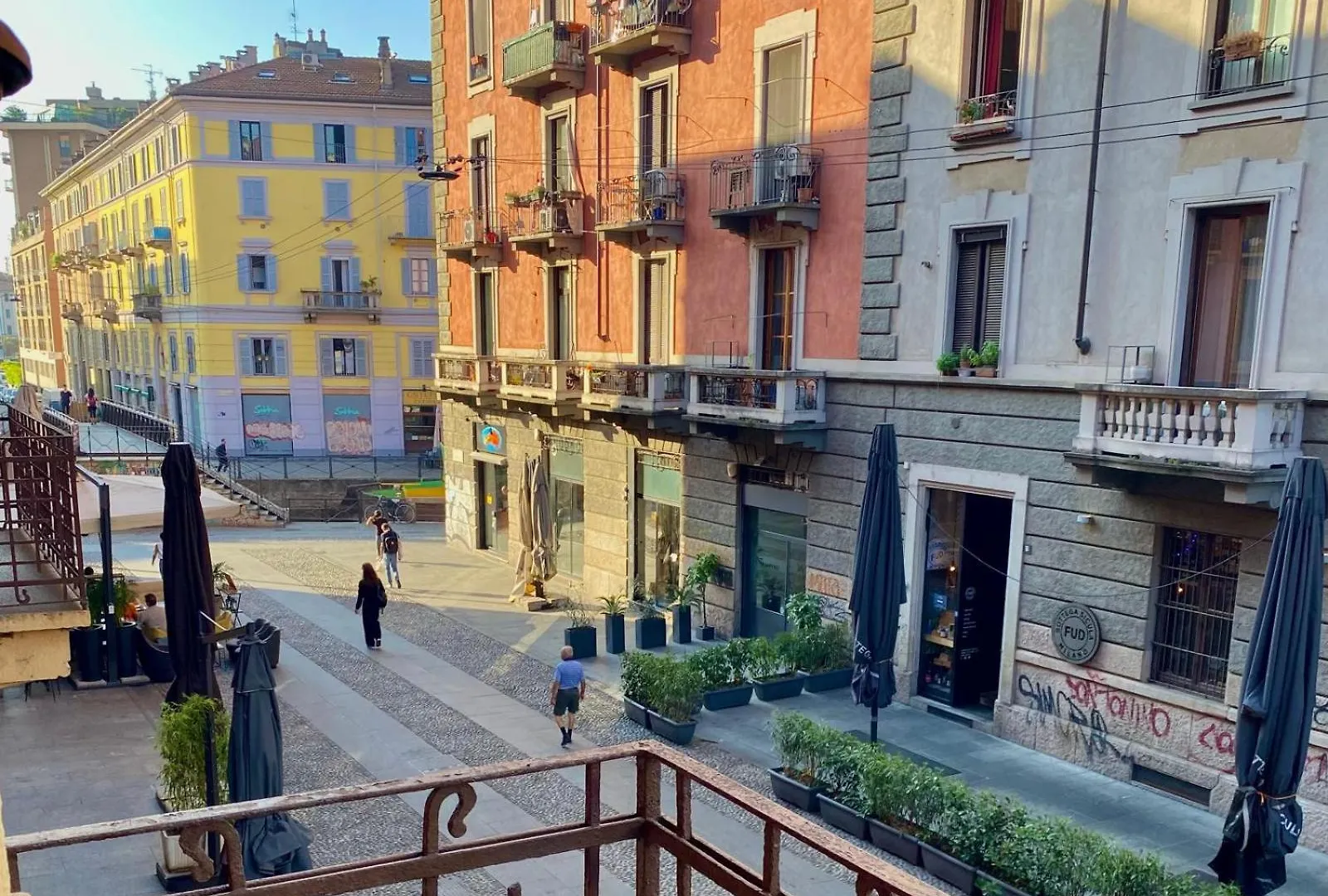 La Vivera Navigli Milan Italy